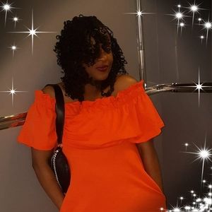 Meet your Posher, Neisha